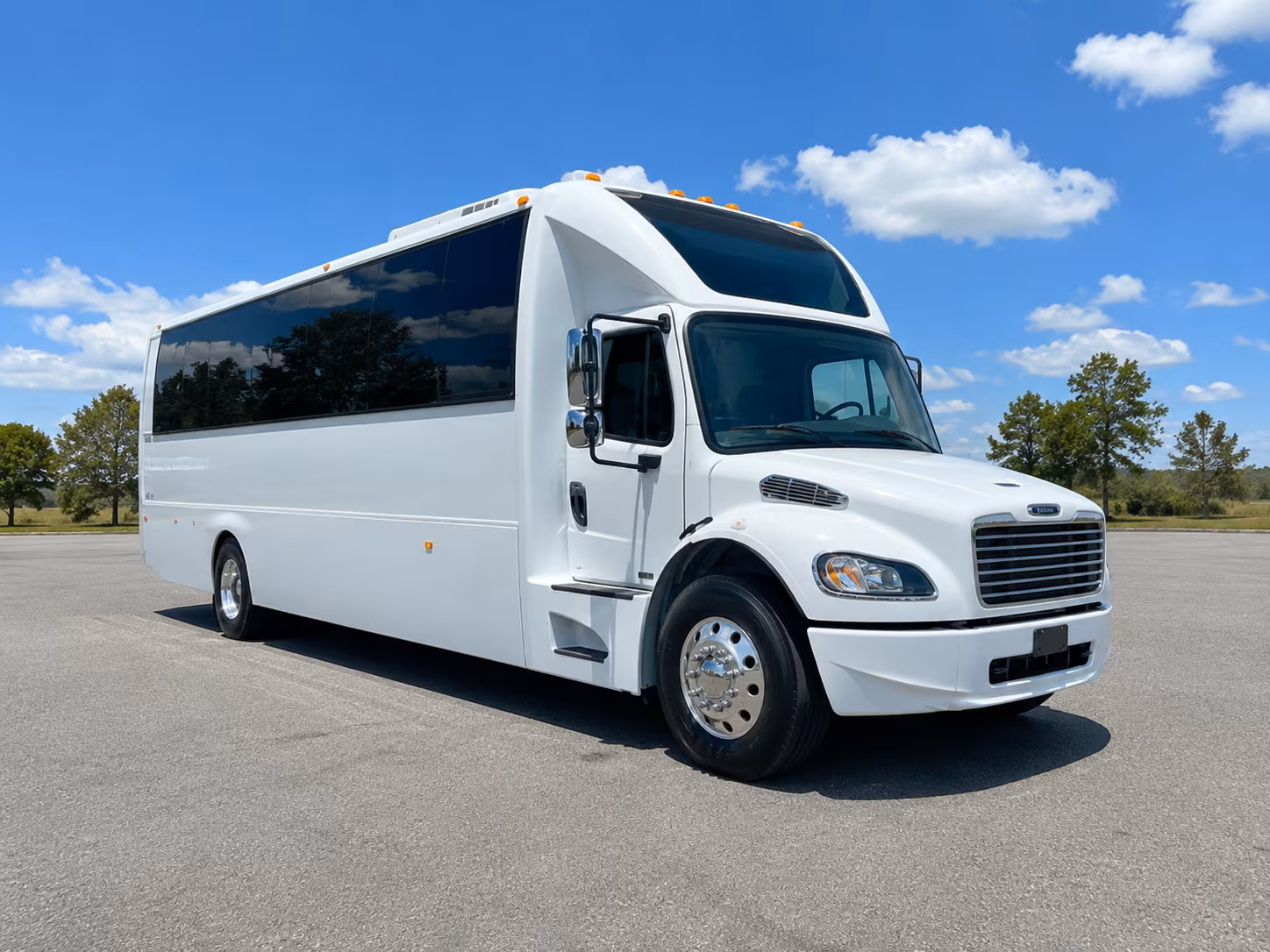25 Passenger Party Bus Exterior