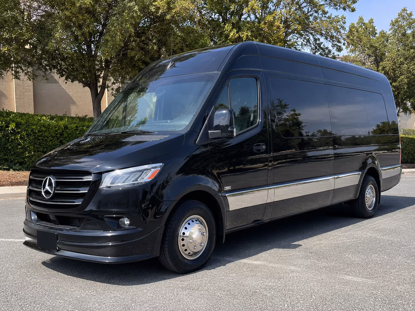 Santa Clarita Corporate Transportation onboard seating